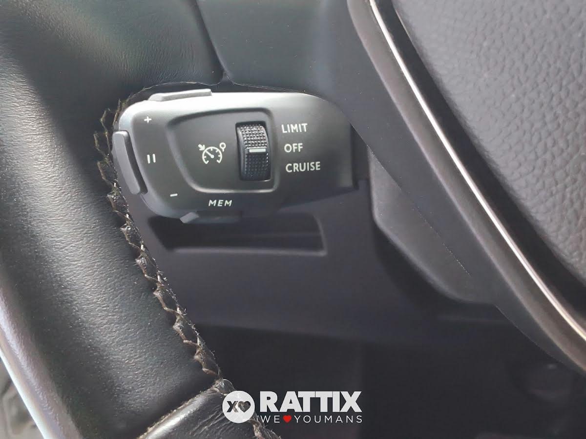 Peugeot 3008 1.6 hybrid phev 225CV Allure Pack e-eat8