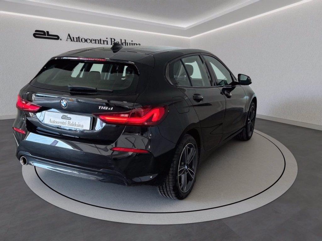 BMW 116d luxury del 2021