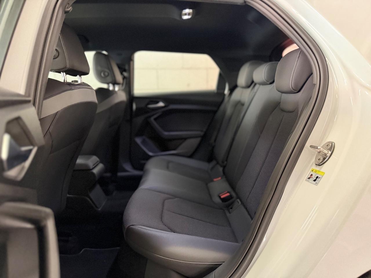 Audi A1 SPB 25 TFSI Identity Black s-line