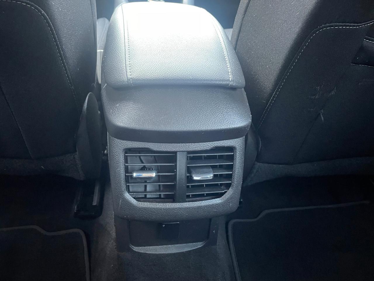 Ford Mondeo 2.0 EcoBlue 150 CV S&S aut. SW Titanium Business