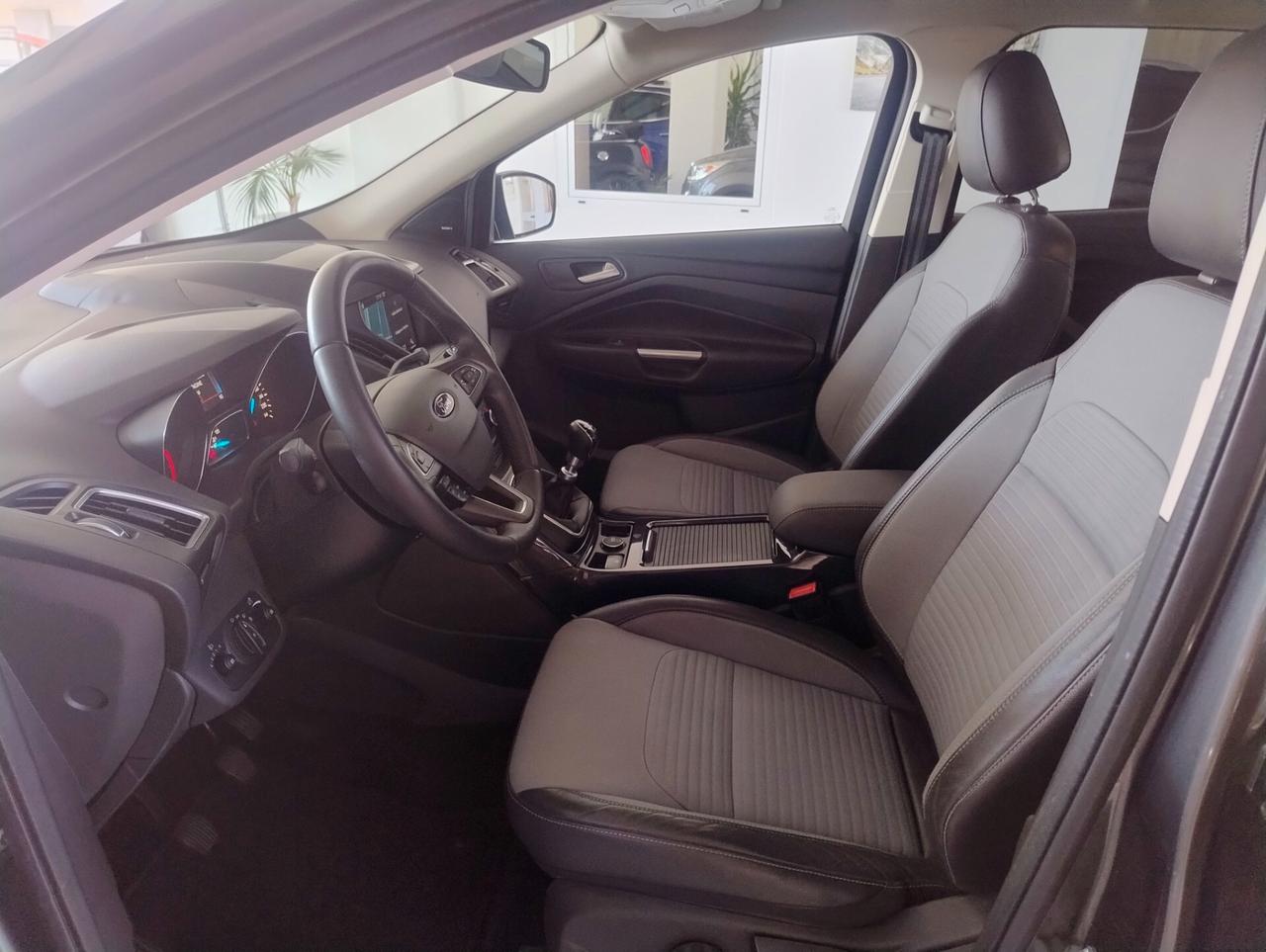 Ford Kuga 1.5 TDCI 120 CV S&S 2WD Titanium