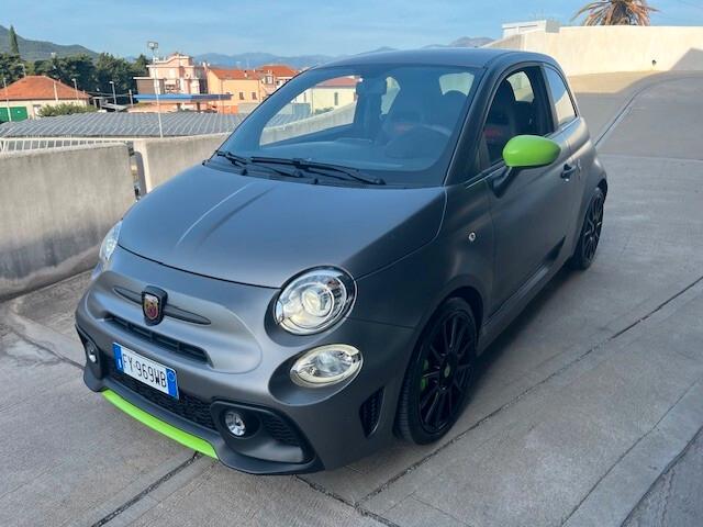 Abarth 595 1.4 Turbo T-Jet 180 CV Esseesse