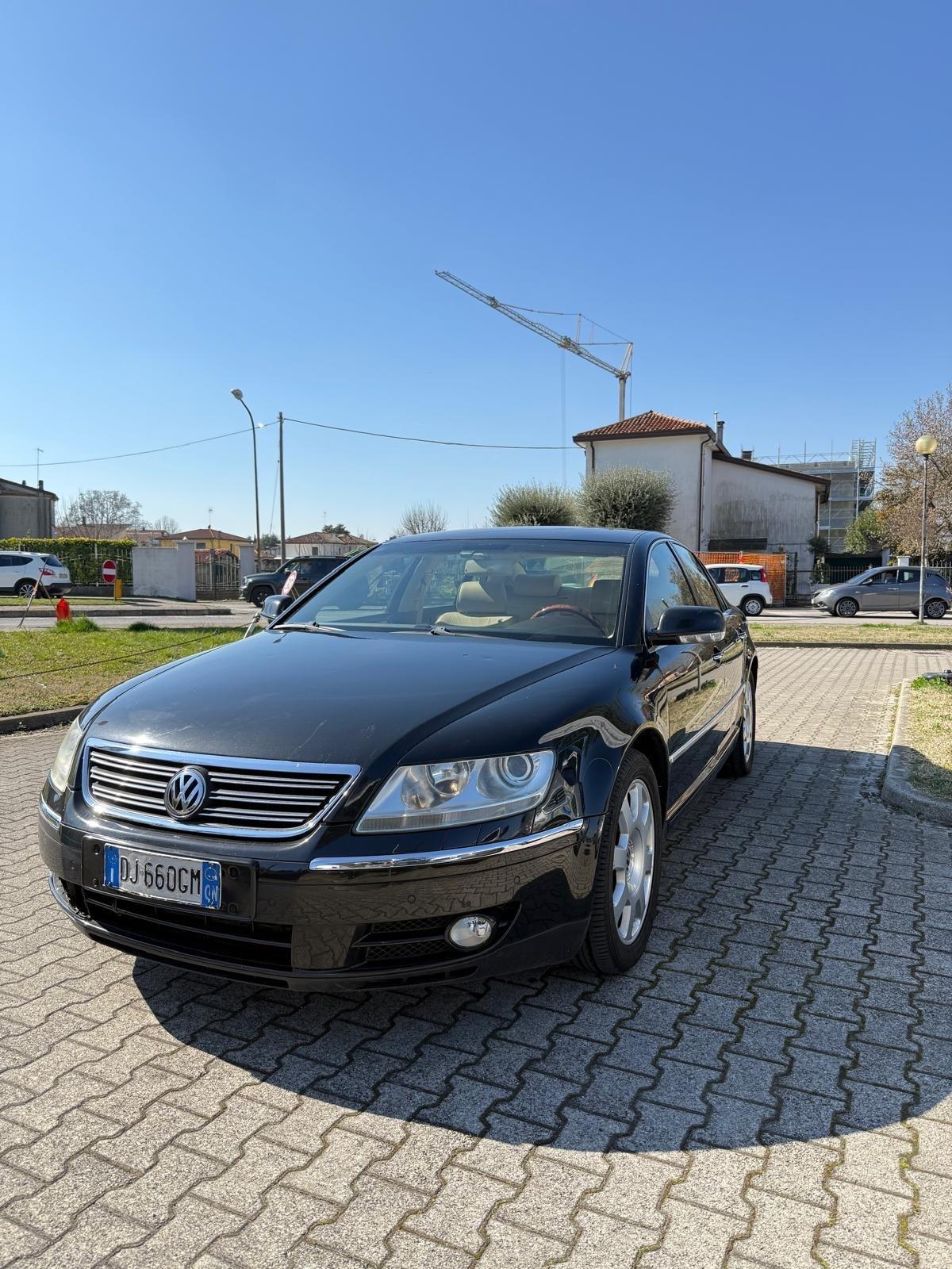 Volkswagen Phaeton 3.0 V6 TDI DPF 4mot. tip. 5 posti