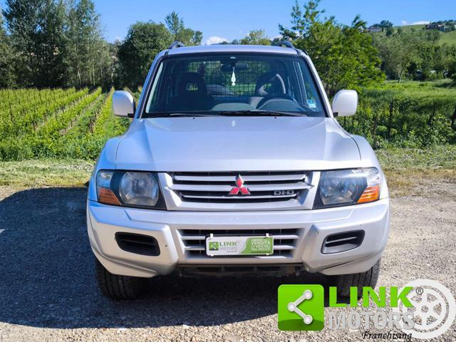 MITSUBISHI Pajero 3.2 16V DI-D 3p. Autocarro