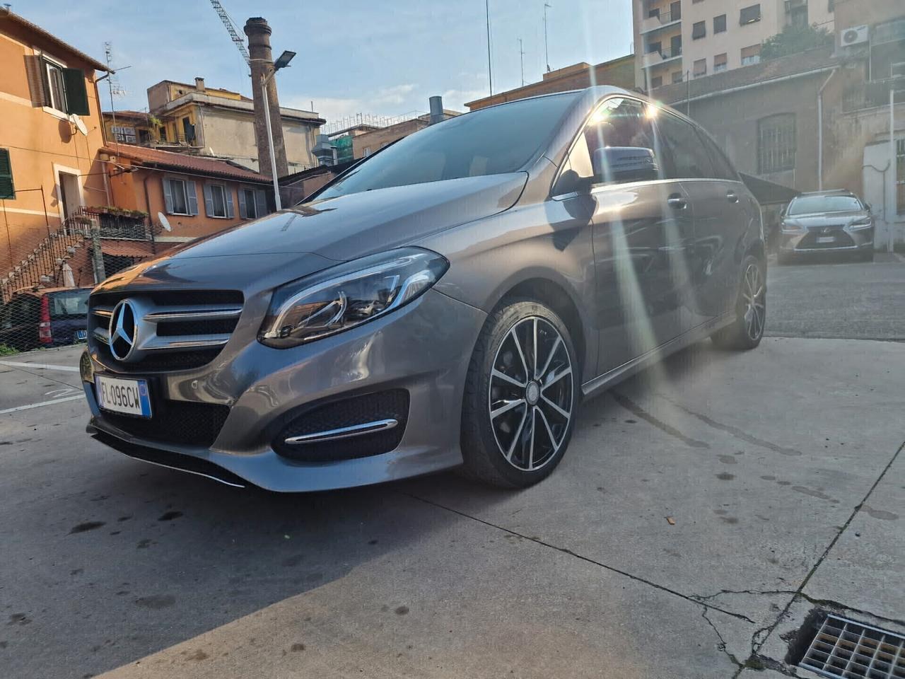 Mercedes-benz B 180 B 180 d Sport All. AMG