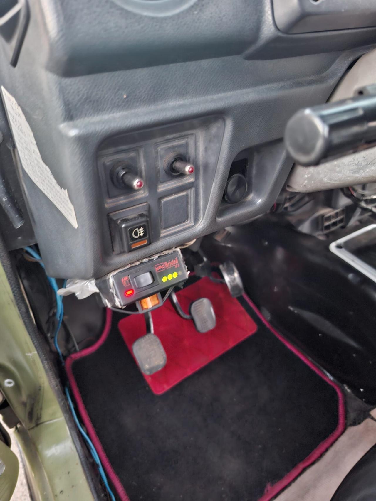 Suzuki SJ 410 SJ410 Cabriolet De Luxe