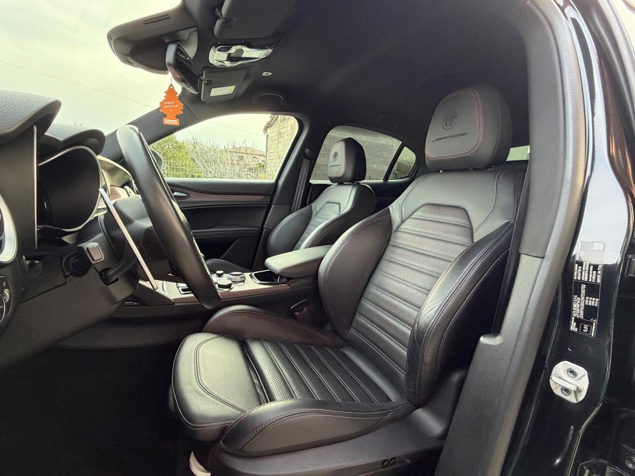 Alfa Romeo Stelvio 2.2 160 CV COMPETIZIONE
