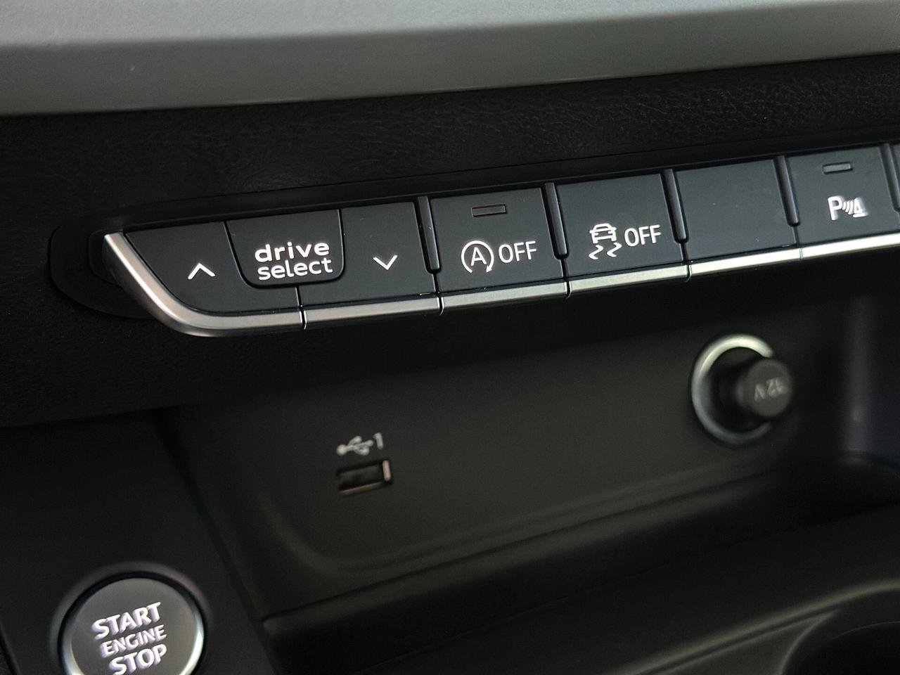 Audi A4 Avant 35 TFSI MHEV Business 150CV S-Tronic