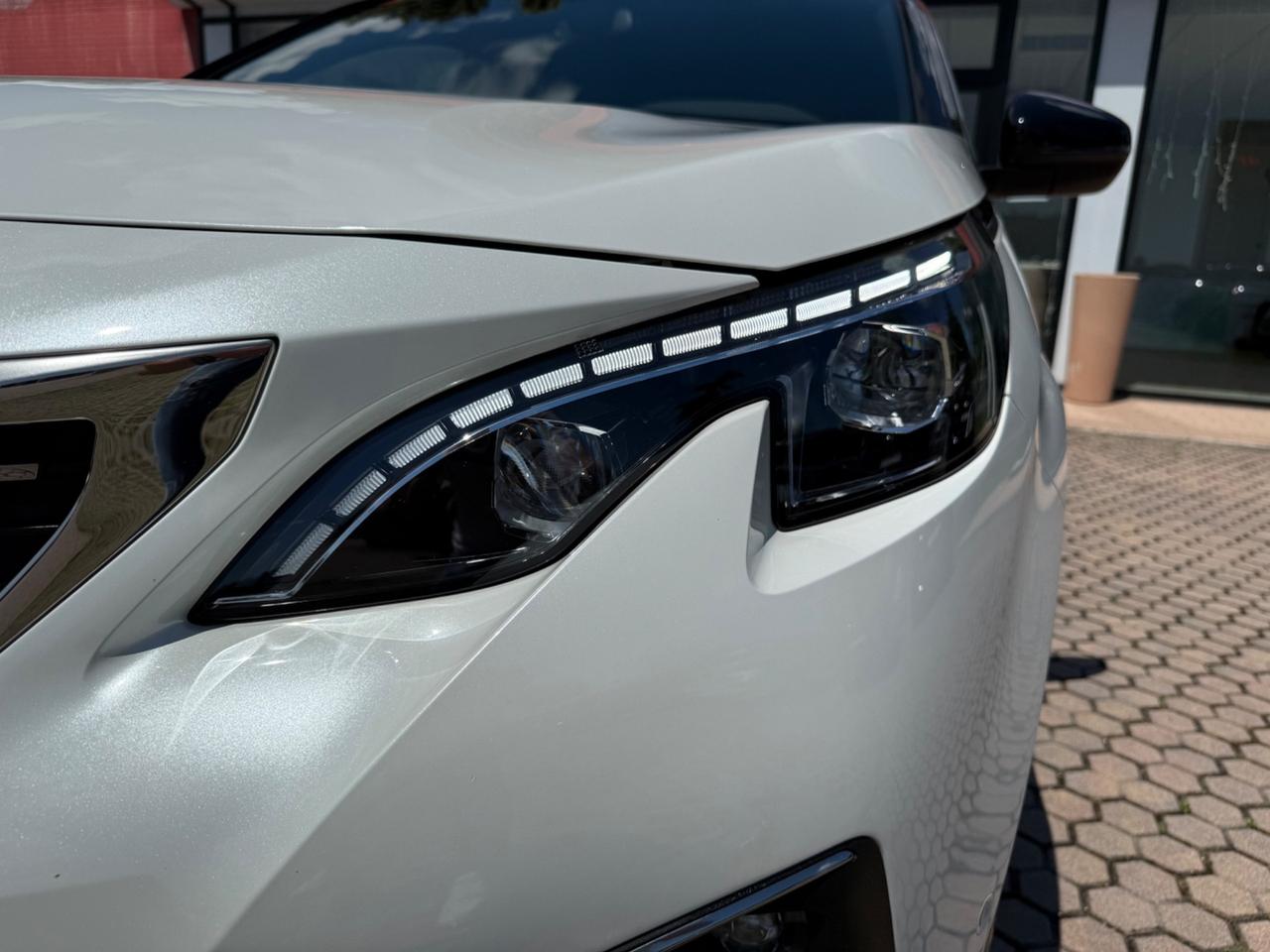 Peugeot 3008 BlueHDi 130 S&S EAT8 GT Line