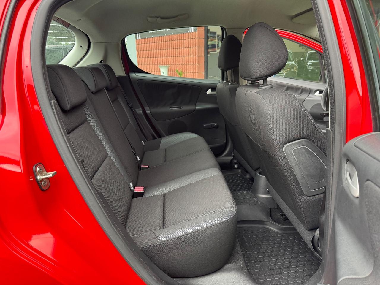 Peugeot 207 Plus 1.4 8V 75CV 5p. ECO GPL