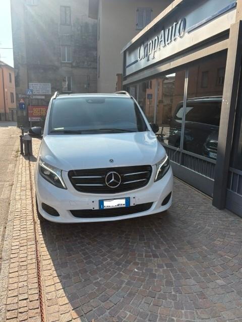 Mercedes-Benz V 250 d Auto 4Matic Premium Long - 7 Posti Gancio Traino