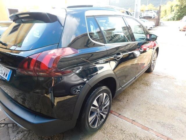 Peugeot 2008 PureTech 82 S&S Allure