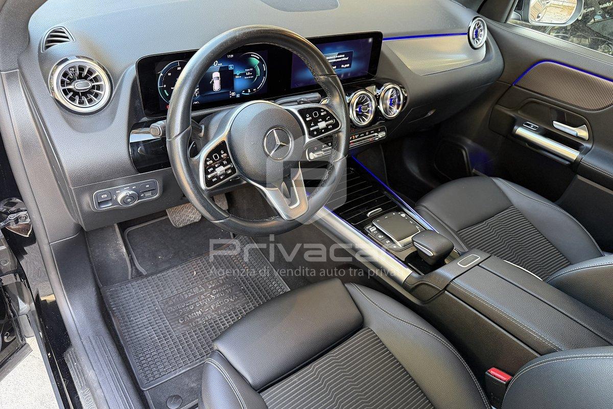 MERCEDES GLA 180 d Automatic Sport