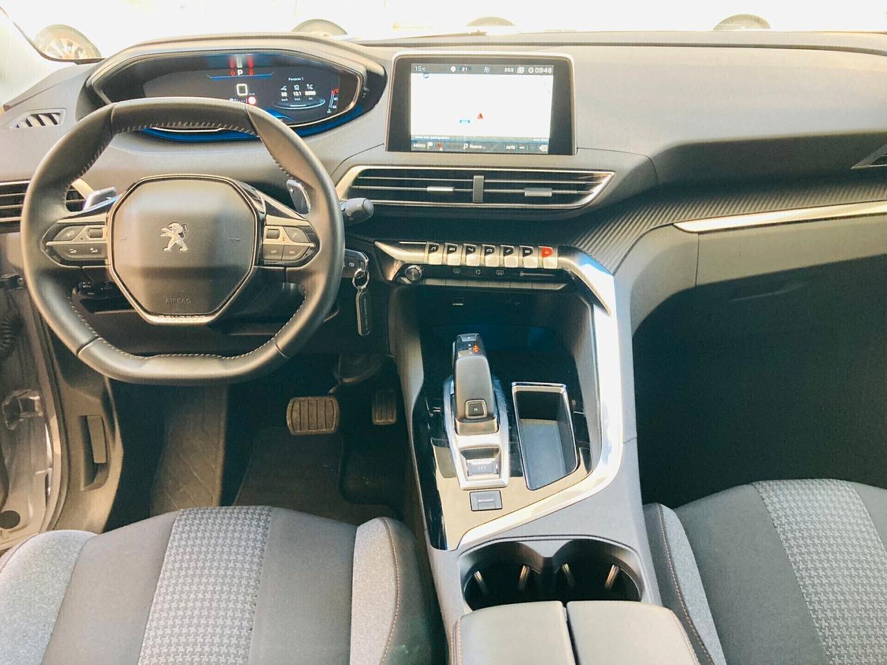 Peugeot 3008 1.5 HDI -X NEOPATENTATI- 2020