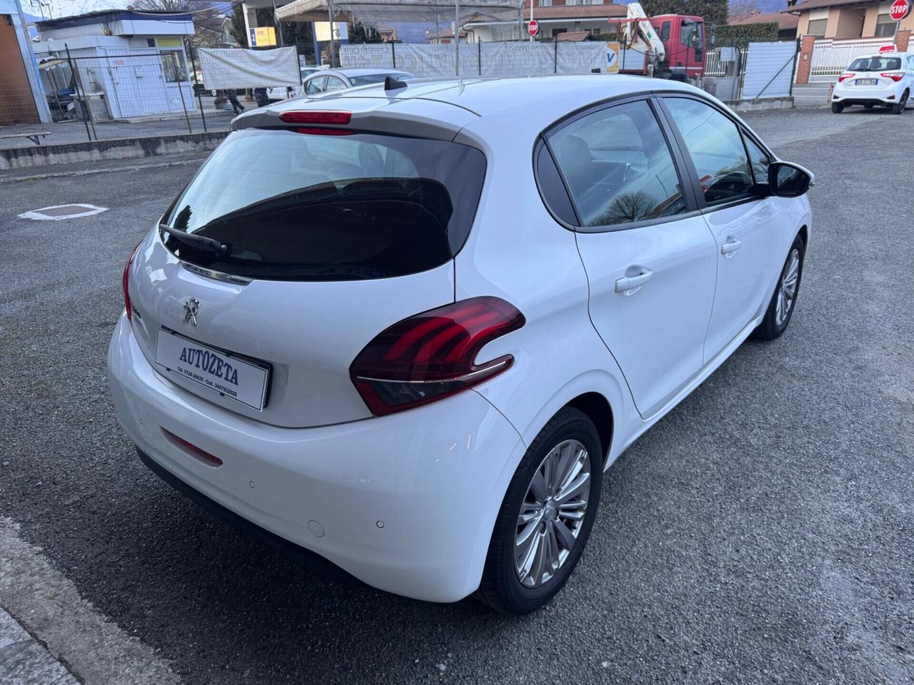 Peugeot 208 1.2 82 cv Active