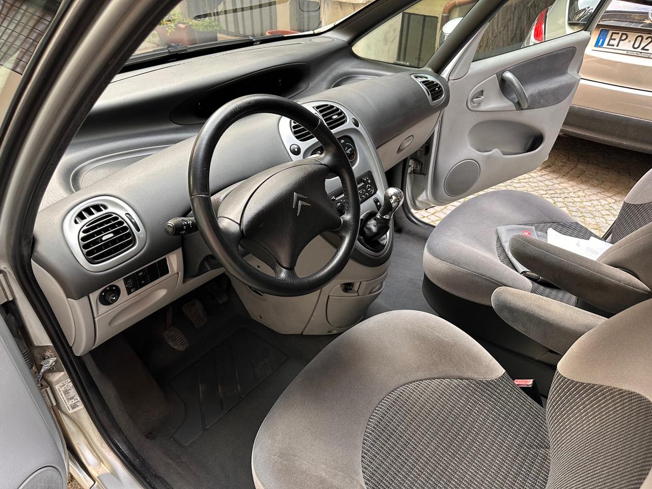 Citroen Xsara Picasso 1.6 HDi *Volante in Pelle