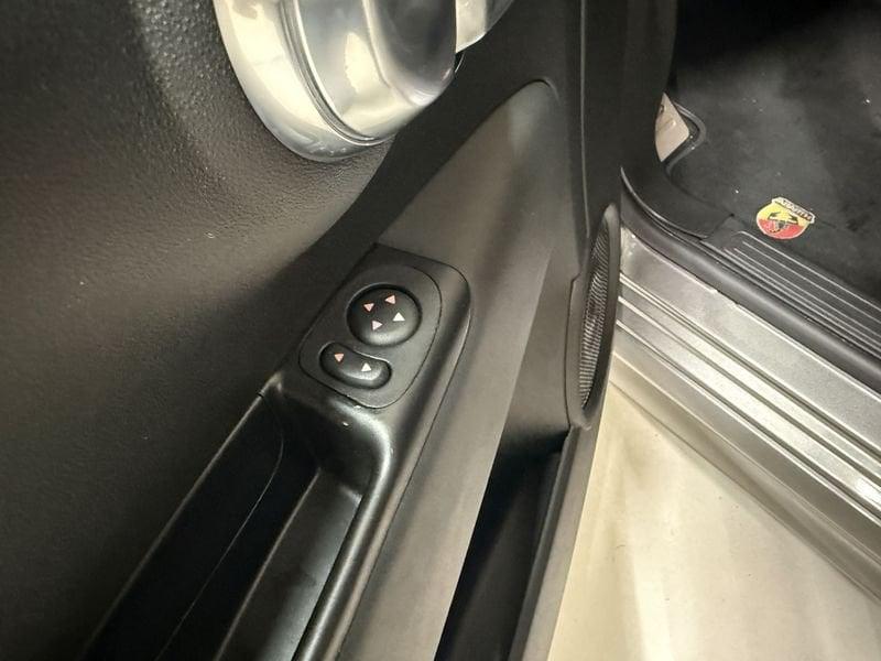 Abarth 595 595 1.4 Turbo T-Jet 165 CV