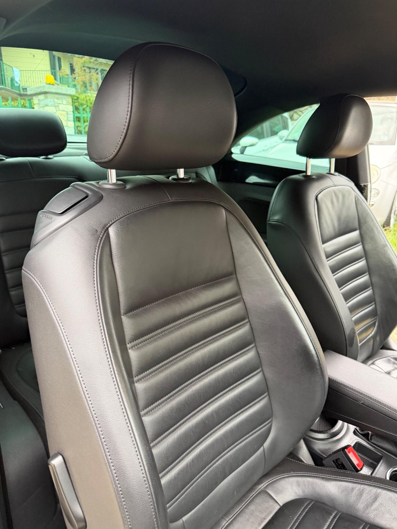 Volkswagen MAGGIOLINO BEETLE DSG SPORT KMCERT