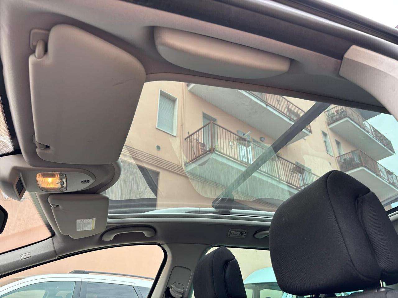 Peugeot 308 1.6 HDi SW 6 posti