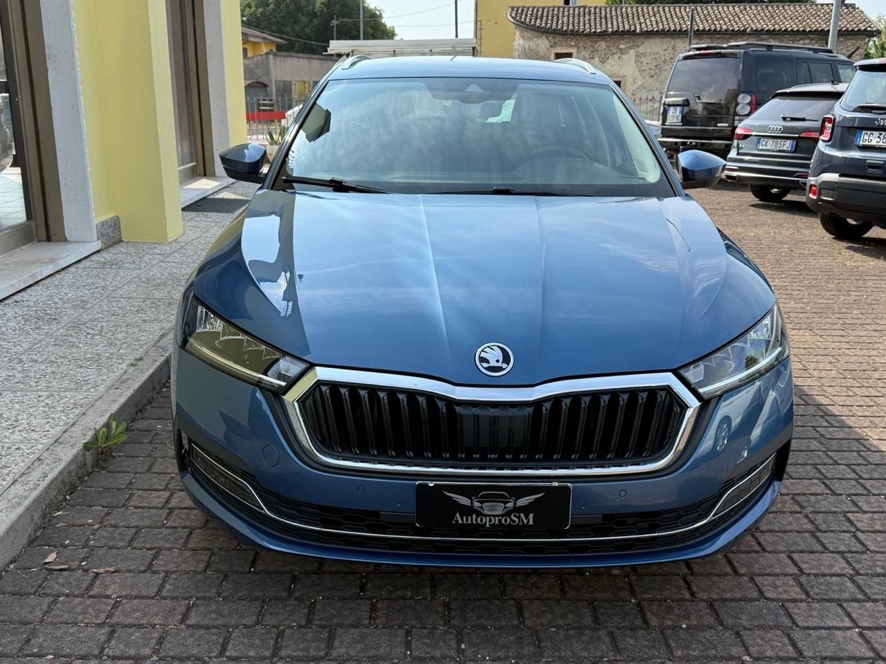 Skoda Octavia 2.0d DSG Style KEYLESS/UNIPRO/STORICO/GARANZIA