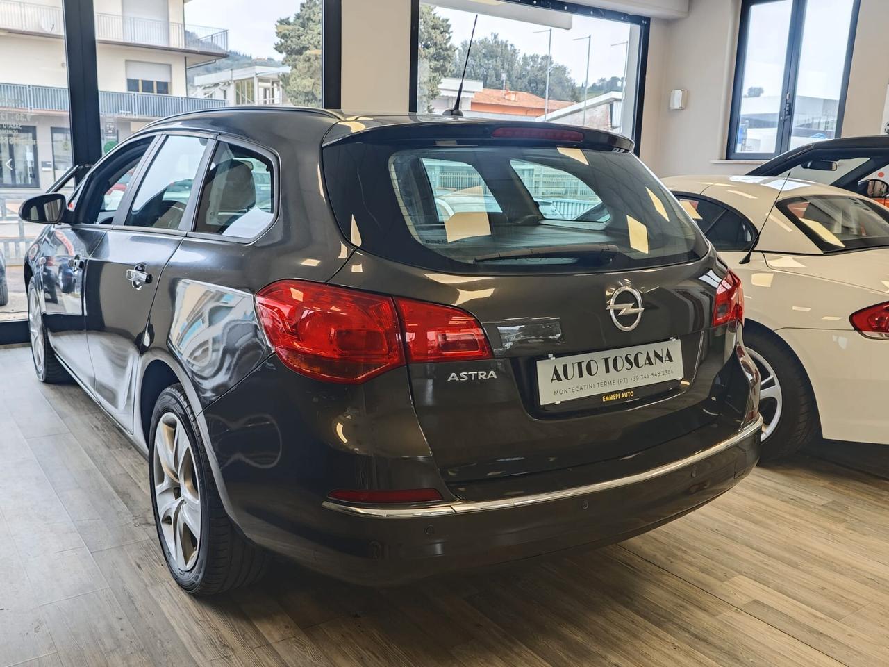 Opel Astra 1.4 Turbo 140CV Sports Tourer GPL Tech Cosmo