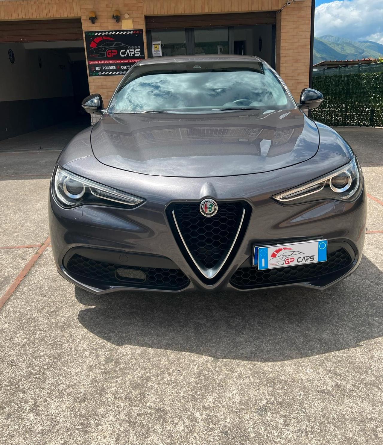 Alfa Romeo Stelvio 2.2 Turbodiesel 160 CV AT8 RWD Business