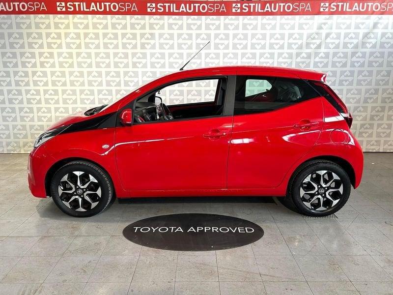 Toyota Aygo Connect 1.0 VVT-i 72 CV 5 porte x-play