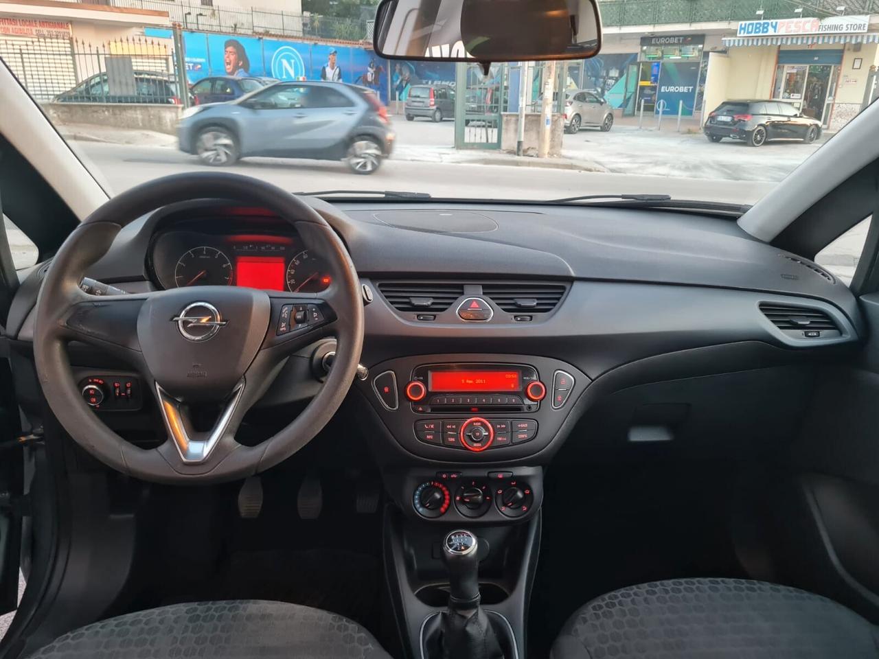 Opel Corsa 1.2 5 porte
