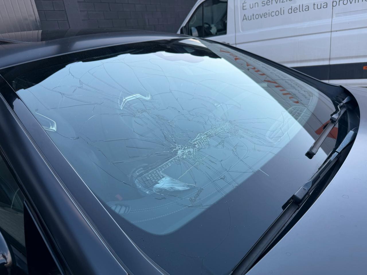Mercedes GT Coupé 4 63 4Matic+ AMG S ! INCIDENTATA !