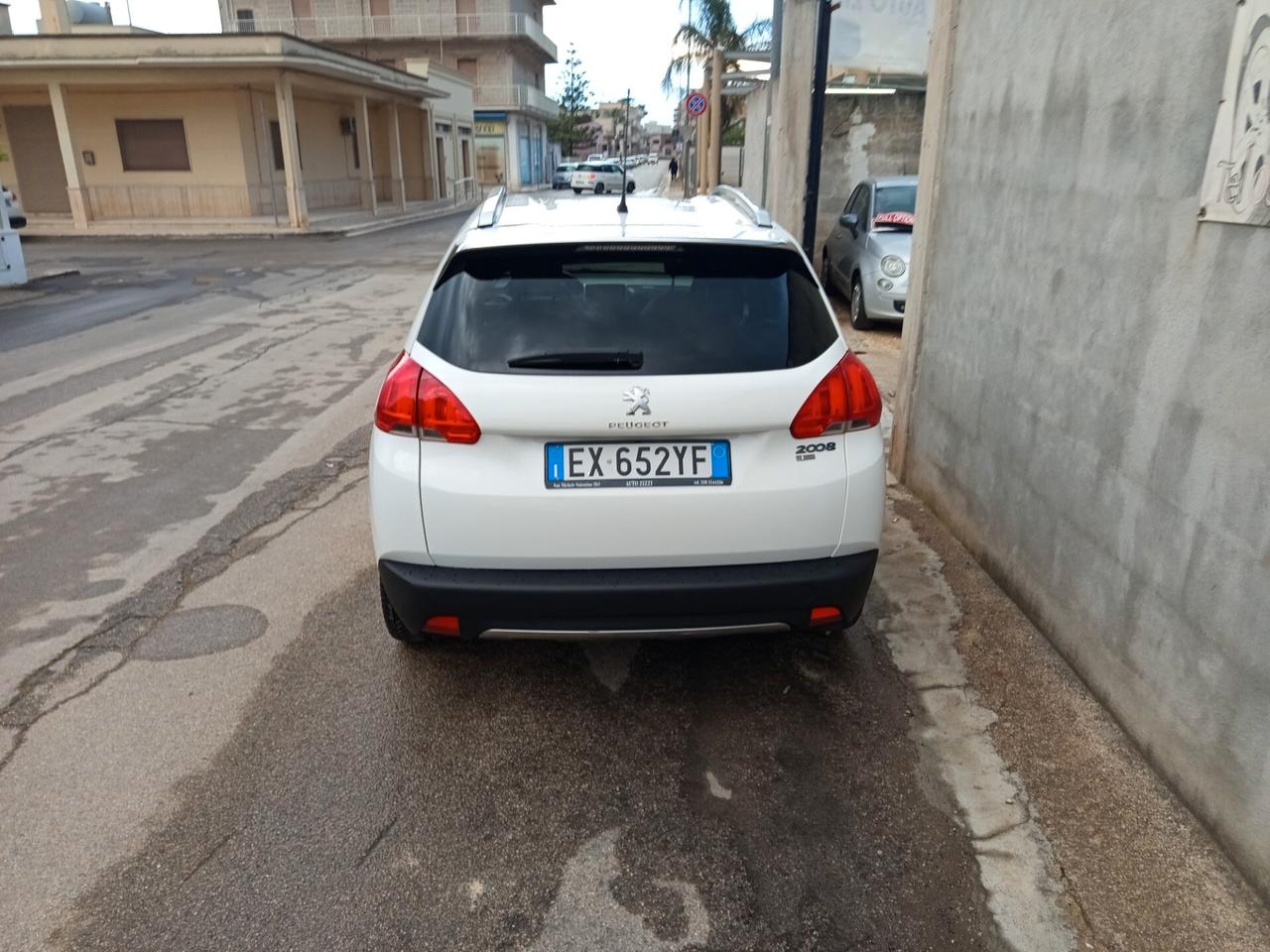 Peugeot 2008 1.6 e-HDi 92 CV Stop&Start Allure