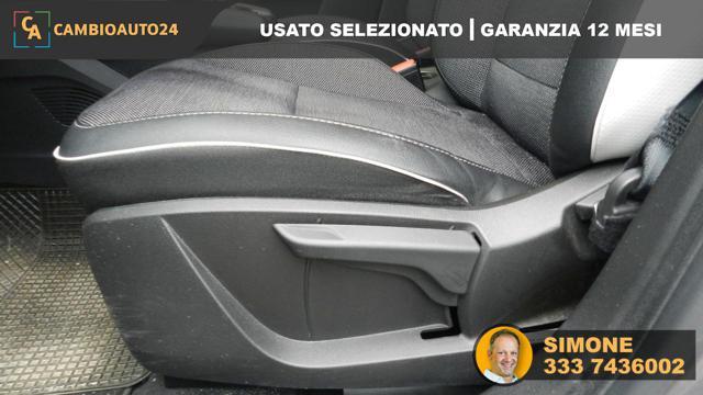 RENAULT Captur Blue dCi 95 CV Intens