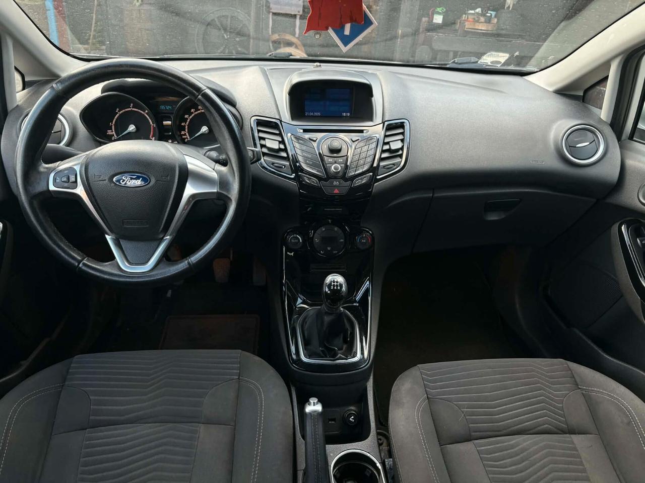 Ford Fiesta 1.5 TDCi 75CV 5 porte Titanium