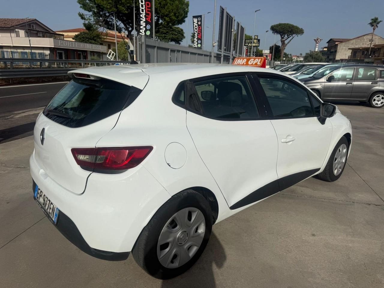 Renault Clio 1.2 75CV GPL