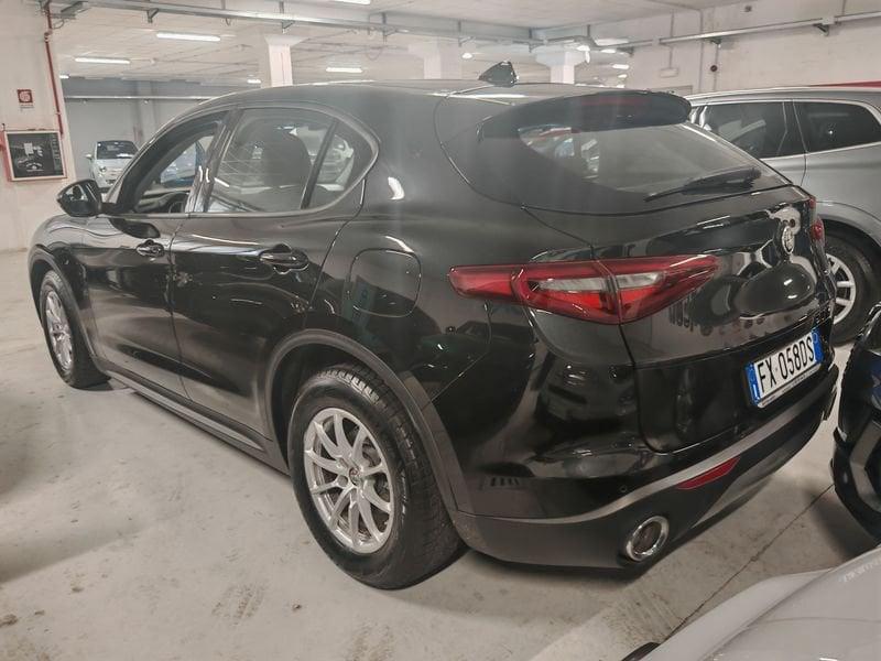 Alfa Romeo Stelvio 2.2 Turbodiesel 160 CV AT8 RWD Business