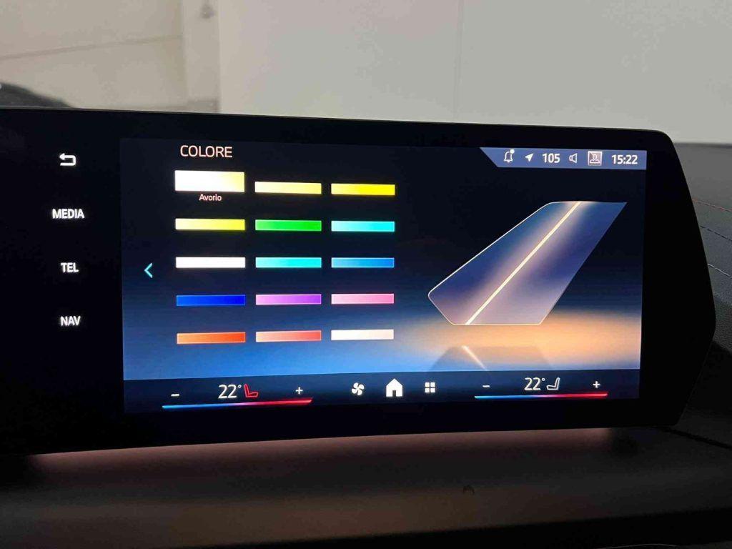 BMW 120 48V MSport 170cv TETTO/Led/Portellone