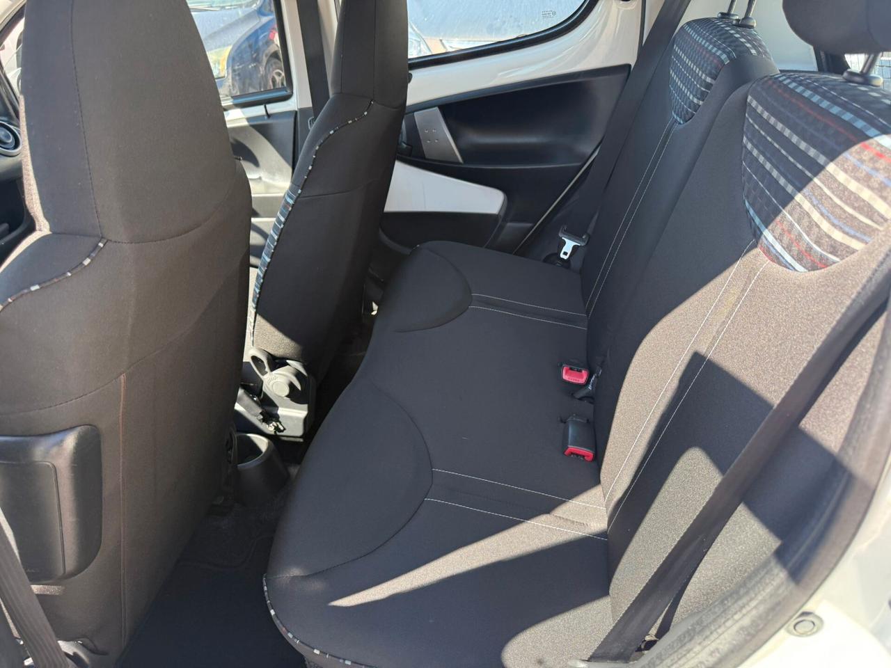 Citroen C1 1.0 BENZINA AUTOMATICA 68CV