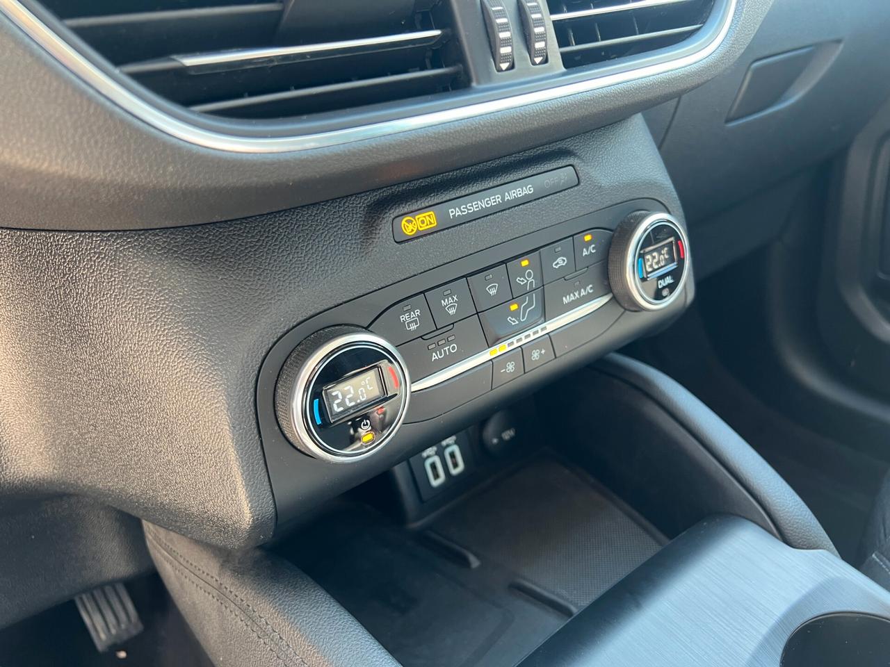 Ford Kuga 1.5 TDCi AutomaticaTitanium