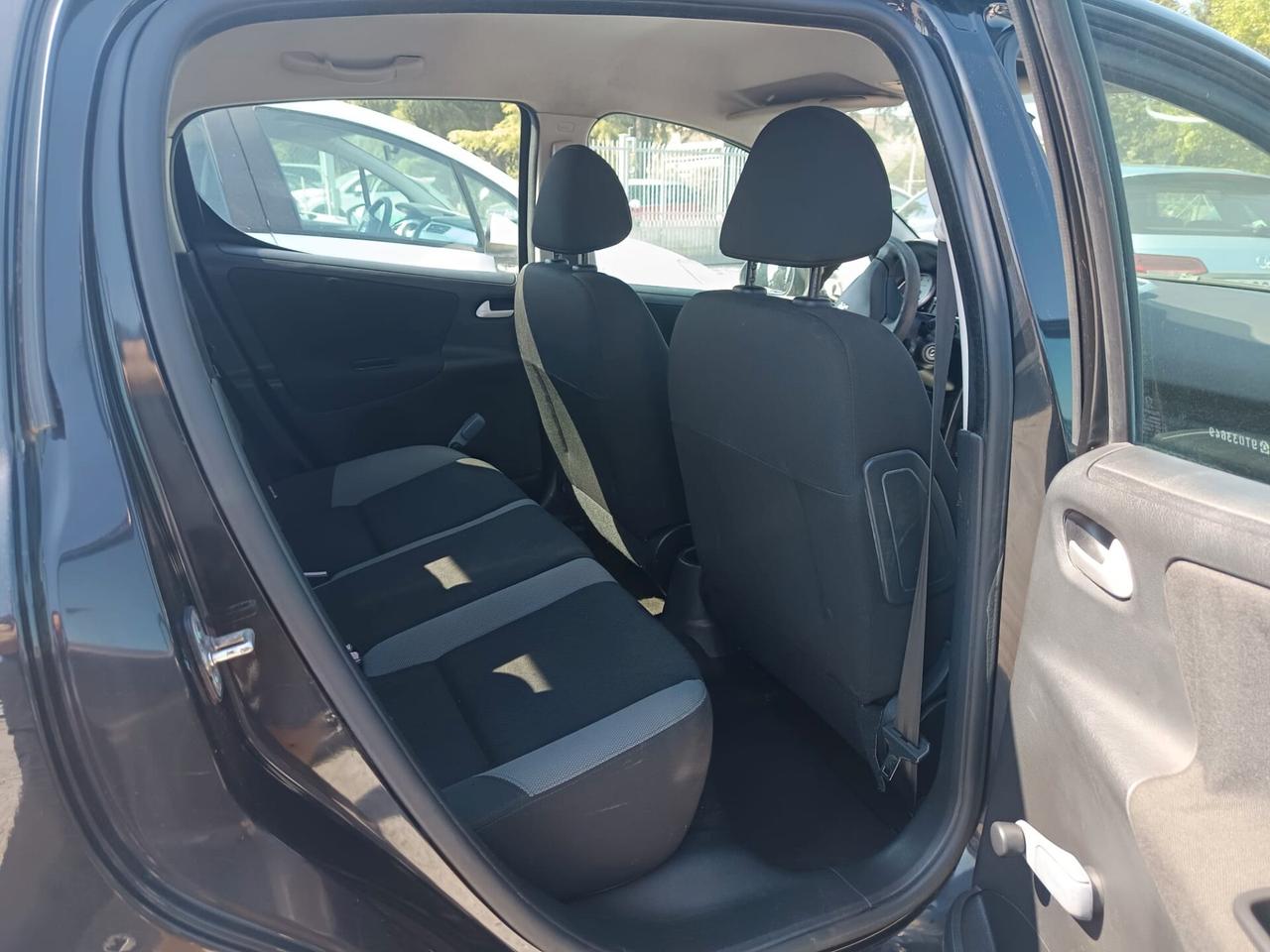 Peugeot 207 1.4 8V 75CV 5p. ECO GPL Tua a 86€ al Mese