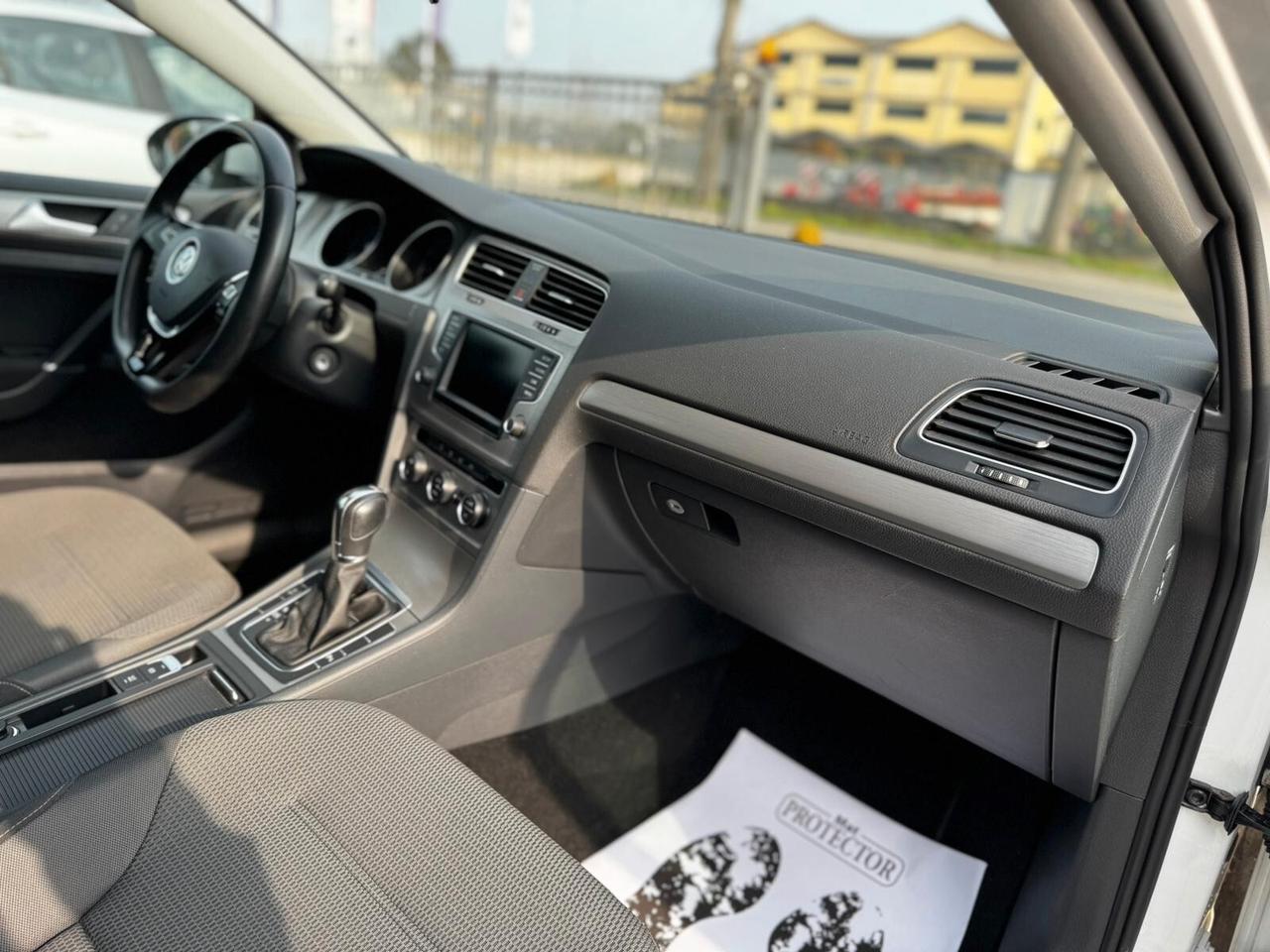 Volkswagen Golf 1.6 TDI 110 CV DSG 5p. Highline BlueMotion Technology