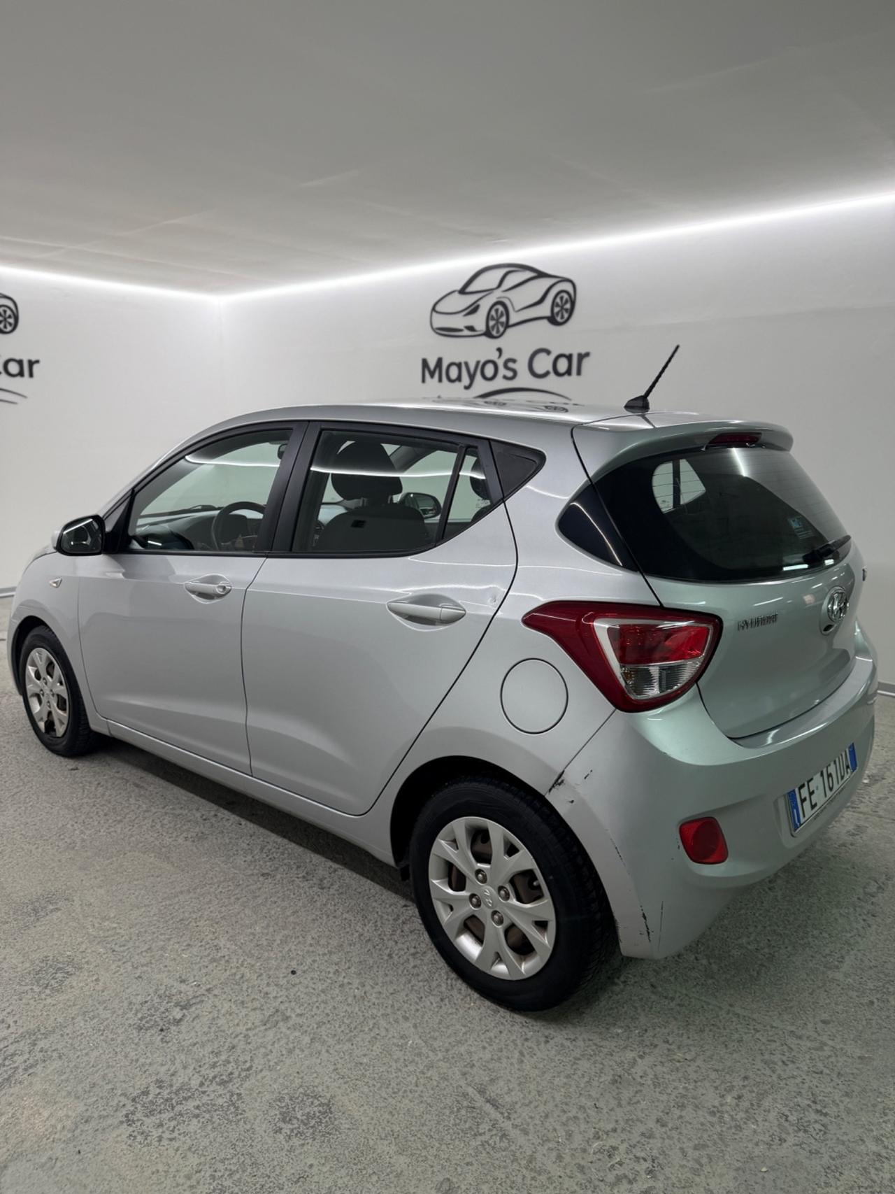 HYUNDAI i10 (anno 2016)