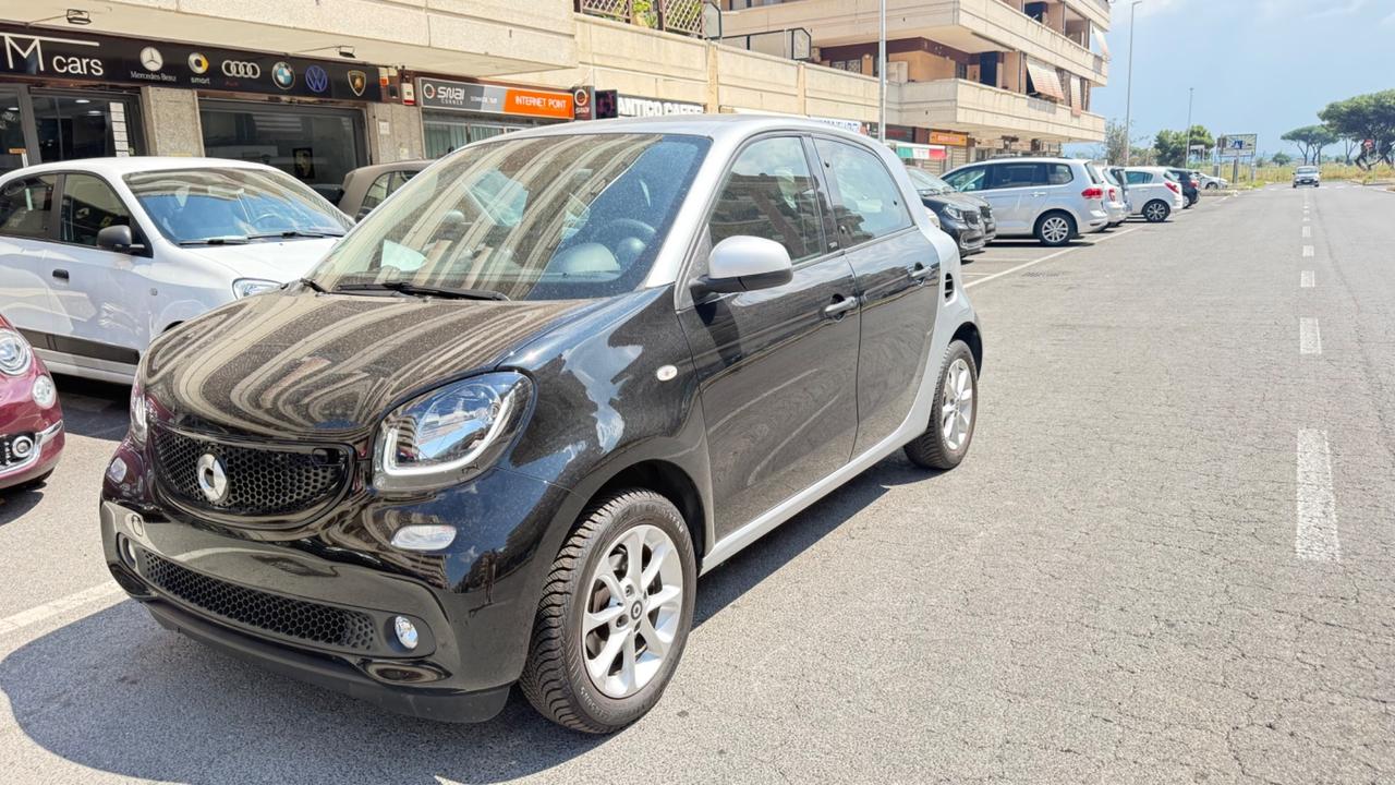 Smart ForFour 70 1.0 Prime LED NAVI PDC SEDILI RISCALDATI BLUETOOTH
