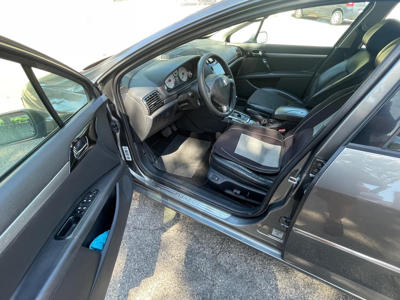 Peugeot 407 2.0 HDi aut. SW Ciel Féline (int. Pelle)