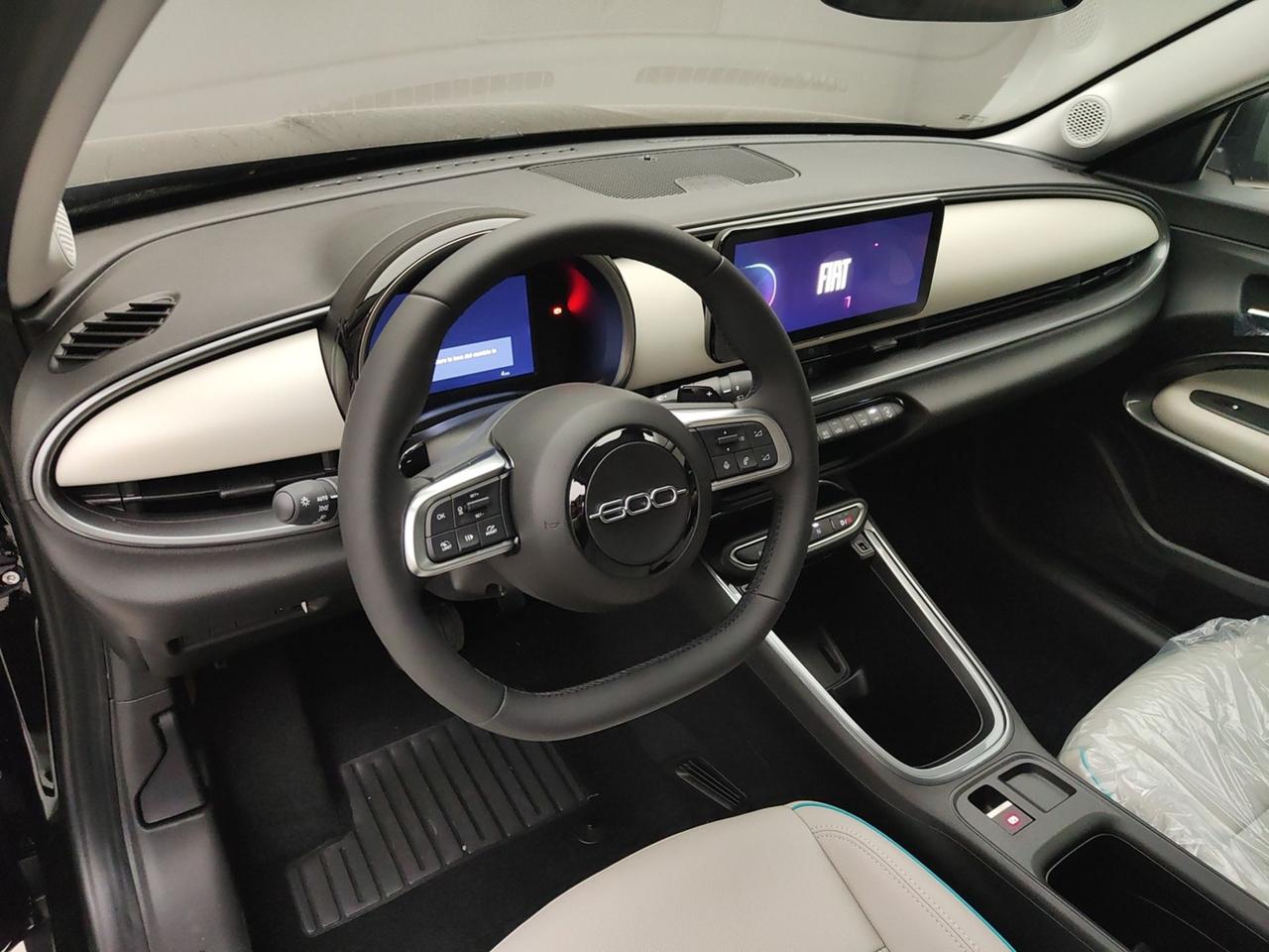 FIAT 600 IV 2023 1.2 MHEV 110CV DCT LA PRIMA