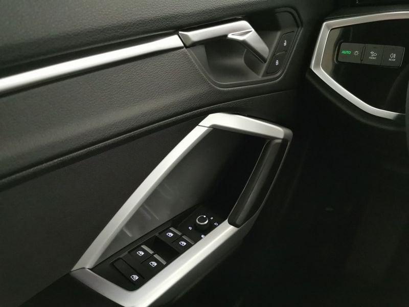 Audi Q3 40 2.0 tdi S line edition quattro 193cv s-tronic