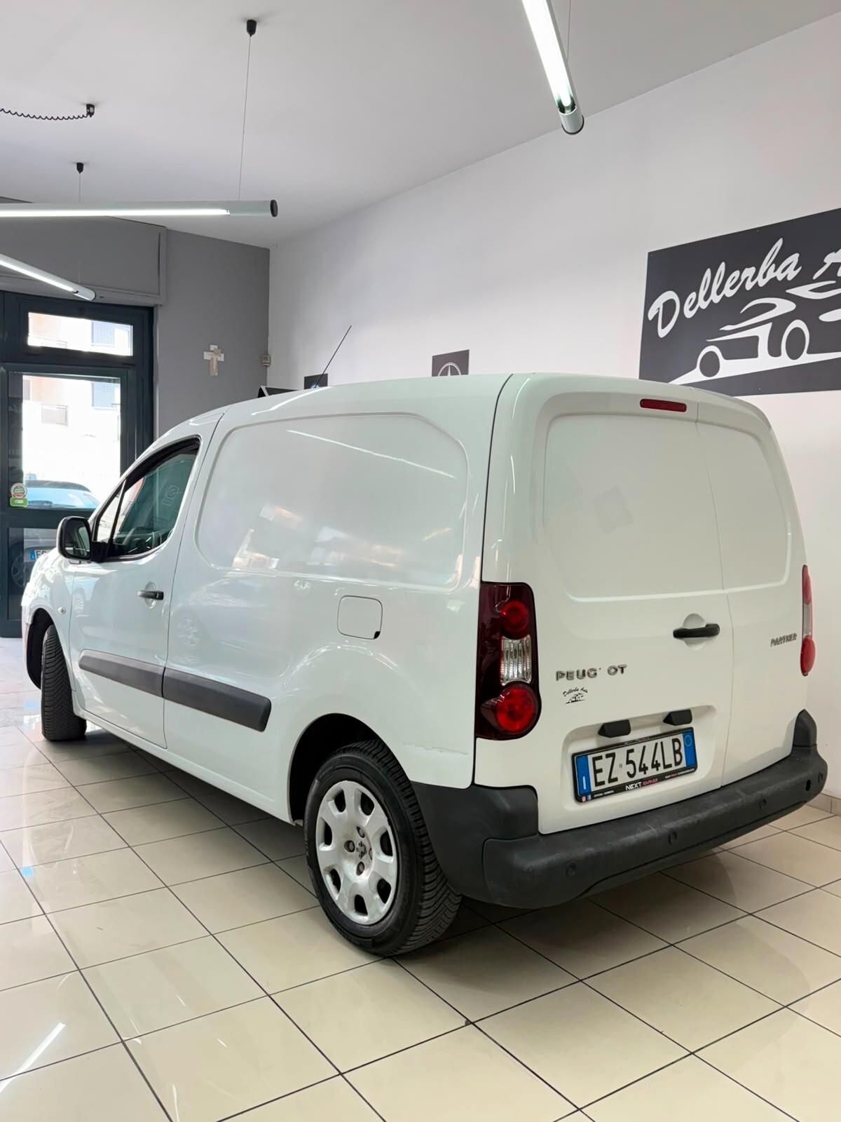 Peugeot Partner Tepee BlueHDi 75 Access