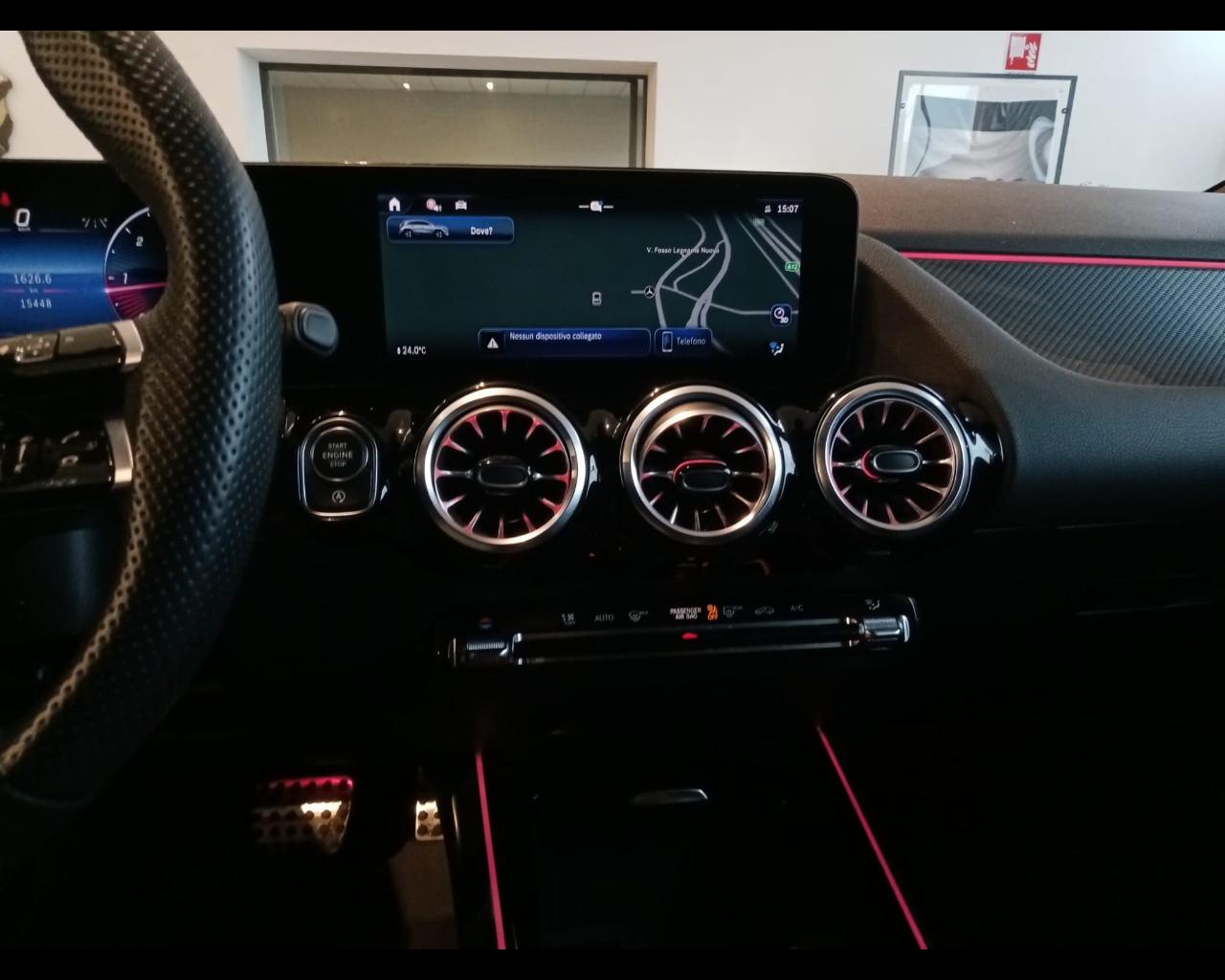 Mercedes-Benz GLA-H247 2023 - GLA 200 d AMG Line Advanced Plus auto