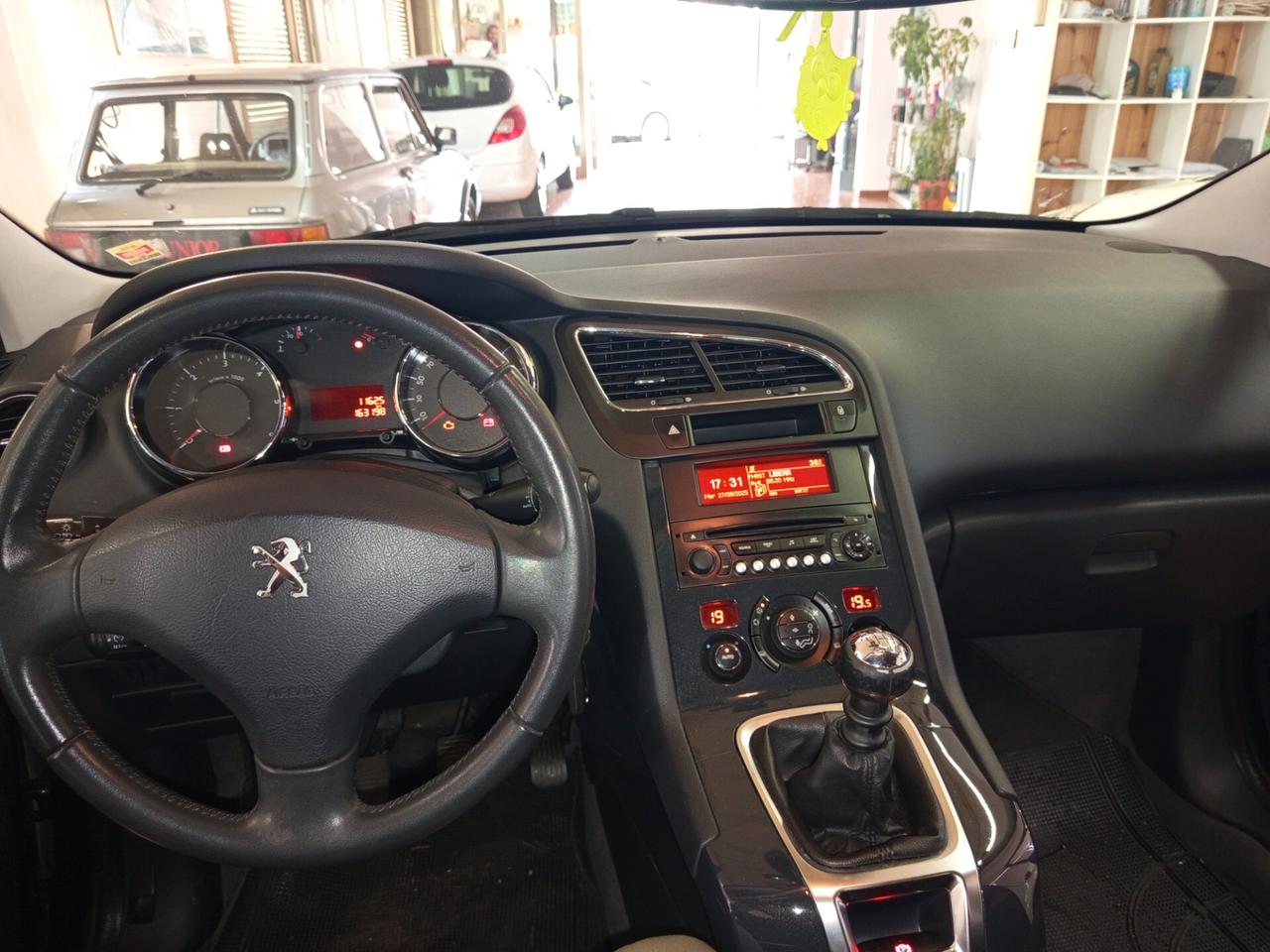 Peugeot 5008 1.6 diesel, 7 posti, 163 Mila chilometri