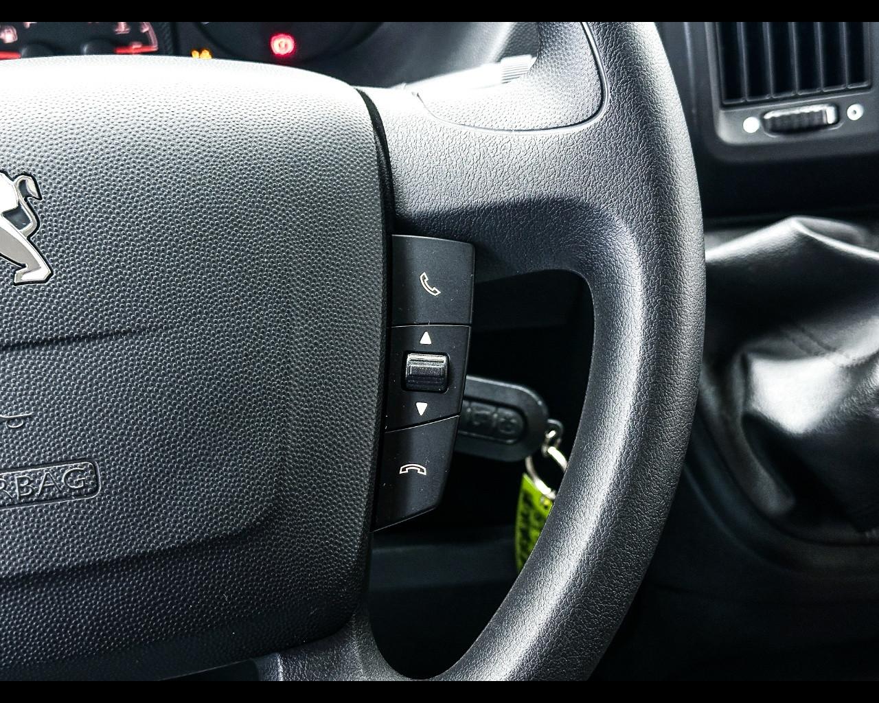 PEUGEOT Boxer (3ª serie) - Boxer 330 2.2 BlueHDi 120 S&S PC-TN Furgone