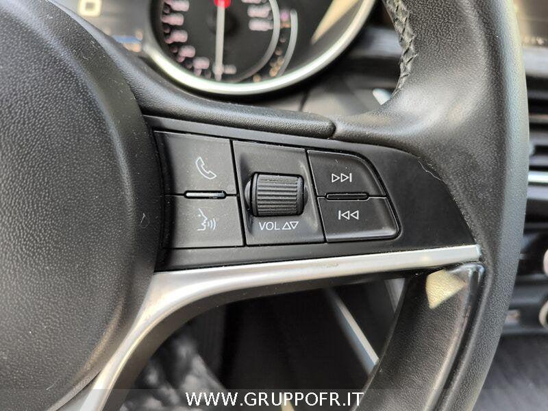 Alfa Romeo Stelvio 2.2 Turbodiesel 210 CV AT8 Q4 Executive