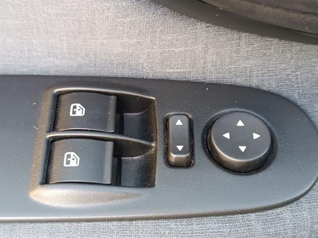 LANCIA Ypsilon 1.0 FireFly 5 porte S&S Hybrid Silver